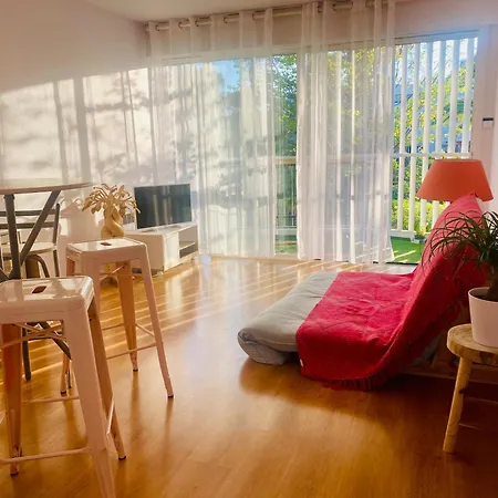 T2 A 50 Metres De La Mer, Belle Vue Sur Vegetation Appartement Saint-Raphaël